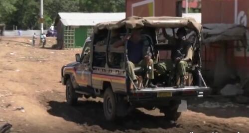 肯尼亚硬核抗疫实施宵禁