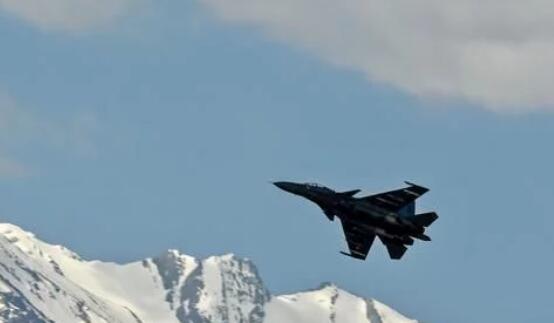 美国最新型航母被曝多人感染新冠