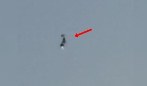 香港维多利亚港上空现不明飞行物