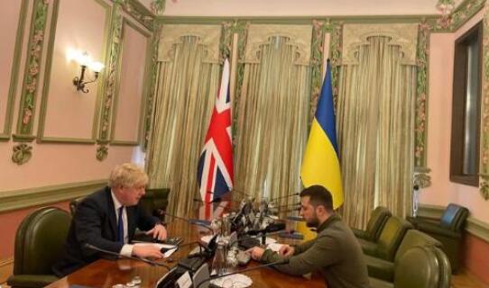 英首相约翰逊秘密访问基辅