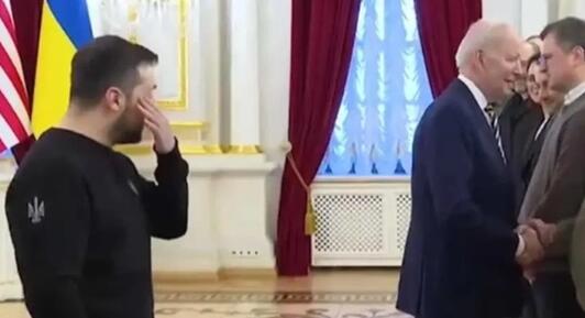 拜登突访乌克兰基辅