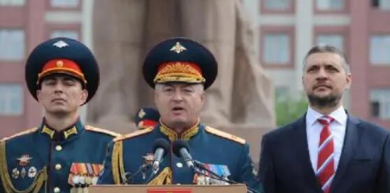 俄重组库兹涅佐夫号航母舰员