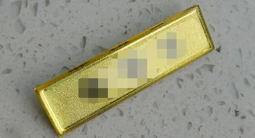 国泰被曝员工拒绝使用中文名名牌