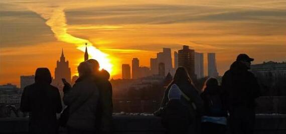 两个维护什么时候提出