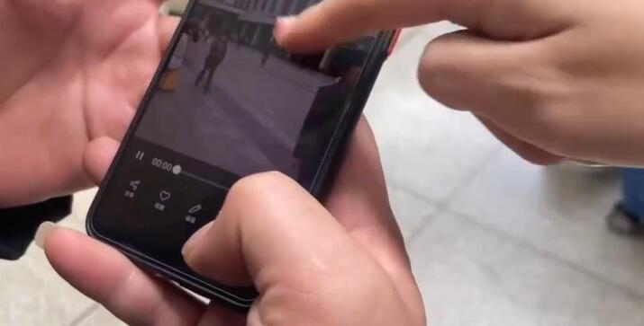 长沙火车站当事女子发文回应