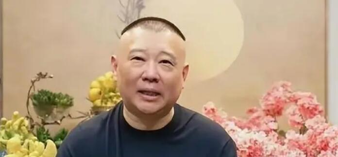 郭德纲直播曹云金狂刷礼物