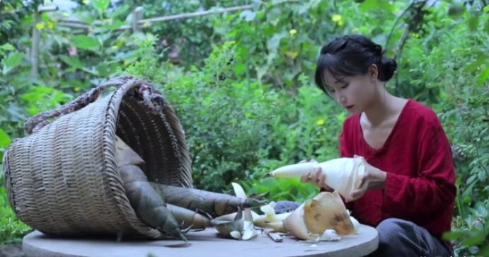 李子柒露面回应何时回归