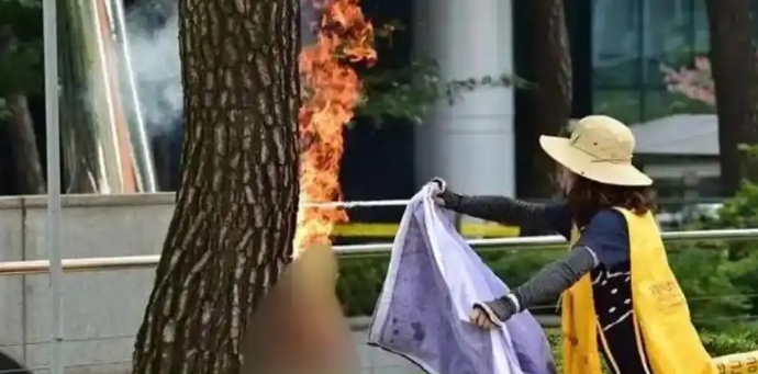 韩国再次发生尹锡悦支持者自焚事件