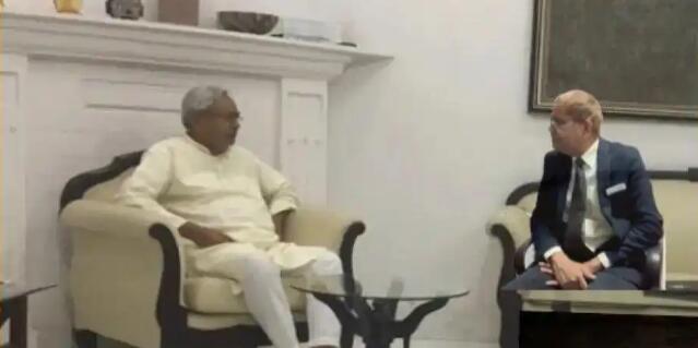 印度男子冒充英国心脏病专家