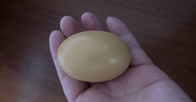 美国一边打贸易战一边求鸡蛋